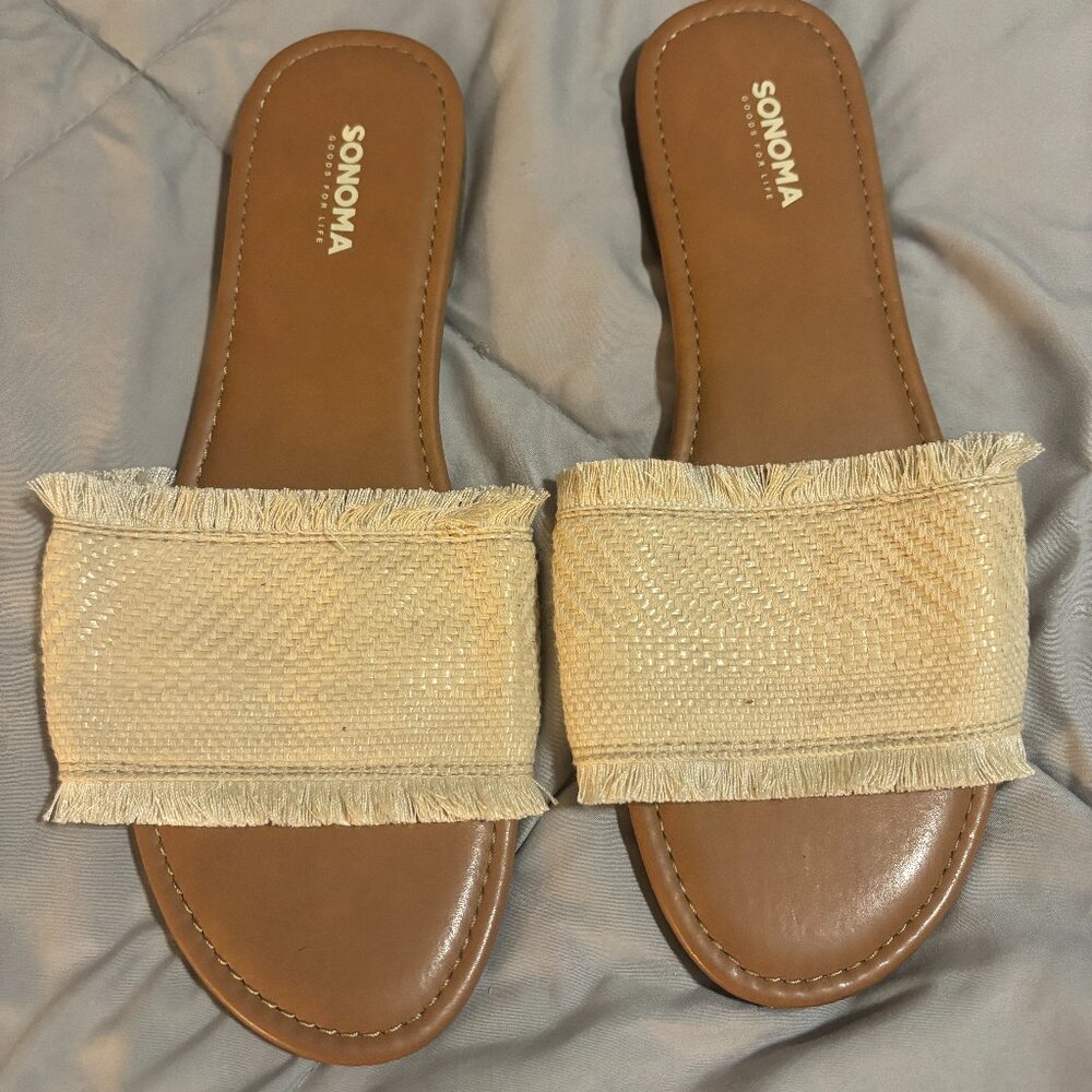Sonoma Sandals / Slides - Worn once - Women's Size XL M - 1994